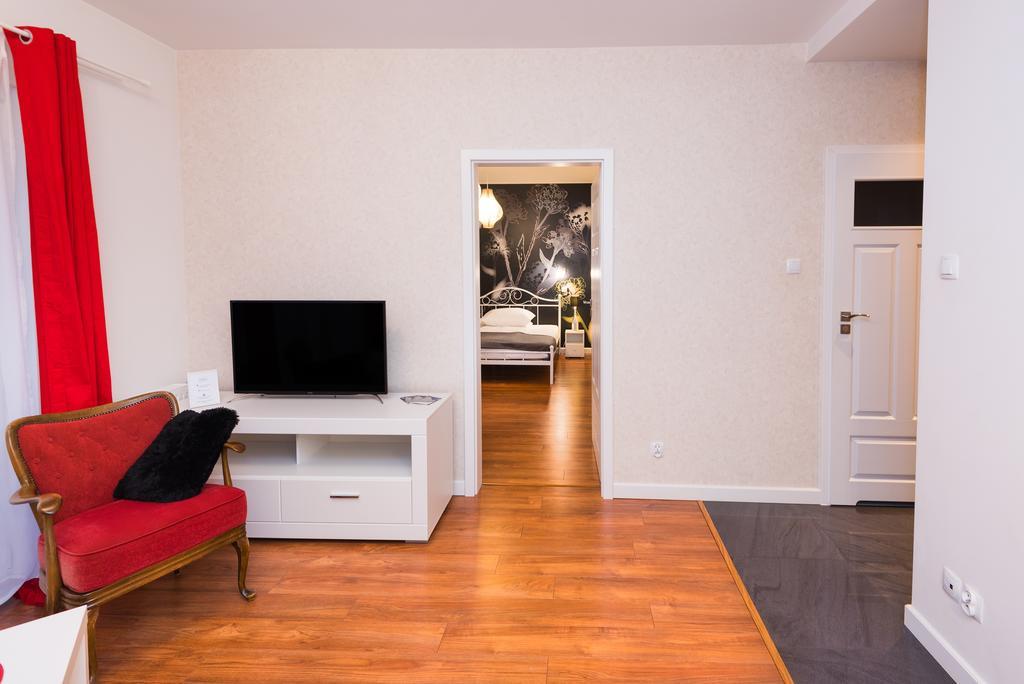 Supreme Apartments Vossa شتشيتسين المظهر الخارجي الصورة